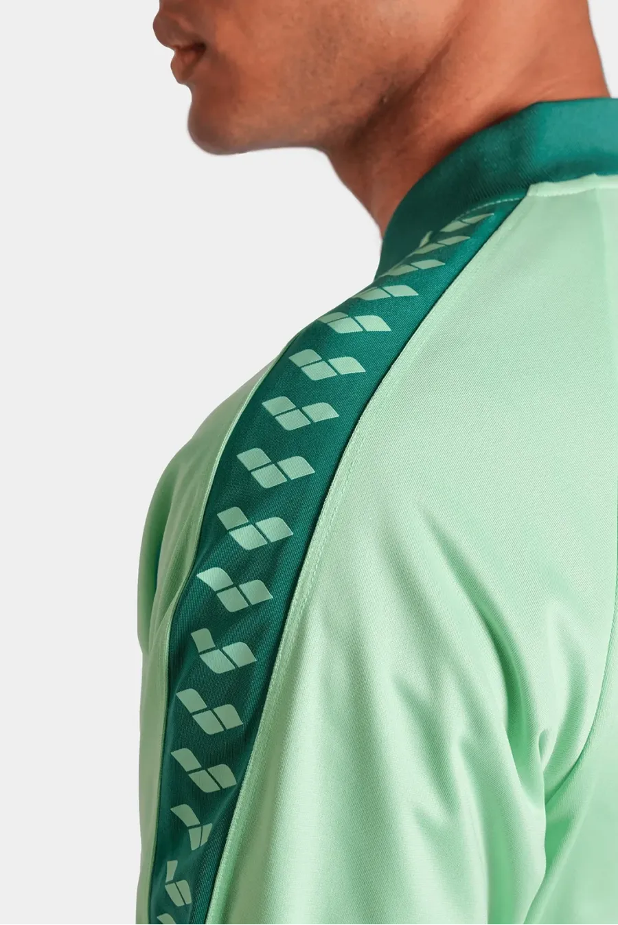 Реглан Arena Relax Iv Team Jacket 002723-662