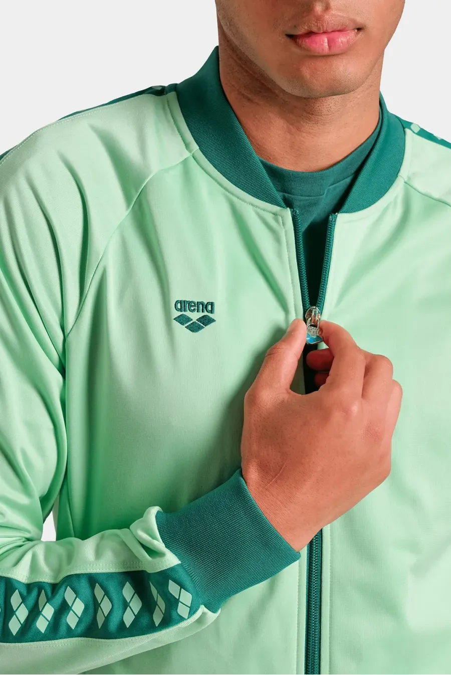 Реглан Arena Relax Iv Team Jacket 002723-662