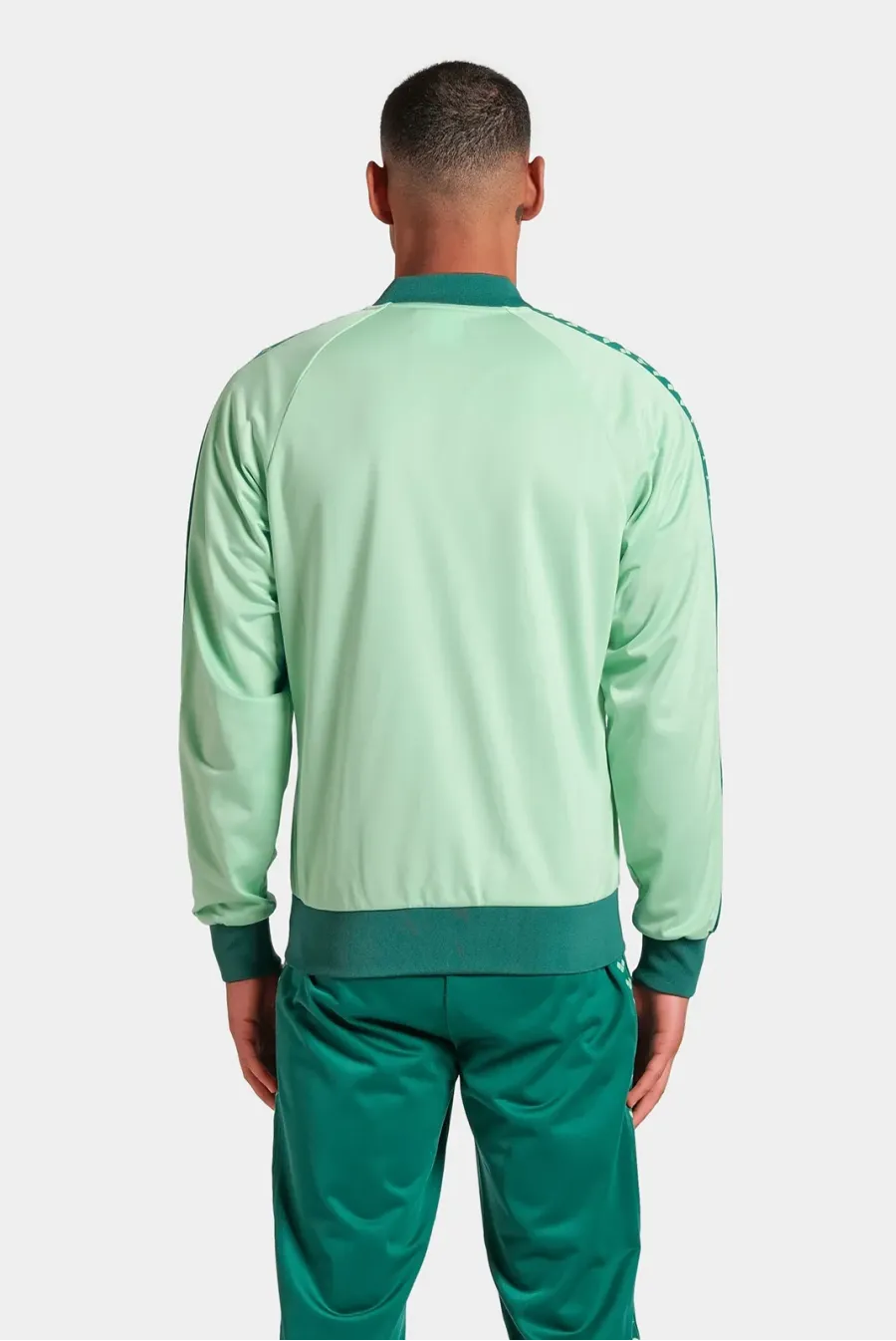 Реглан Arena Relax Iv Team Jacket 002723-662