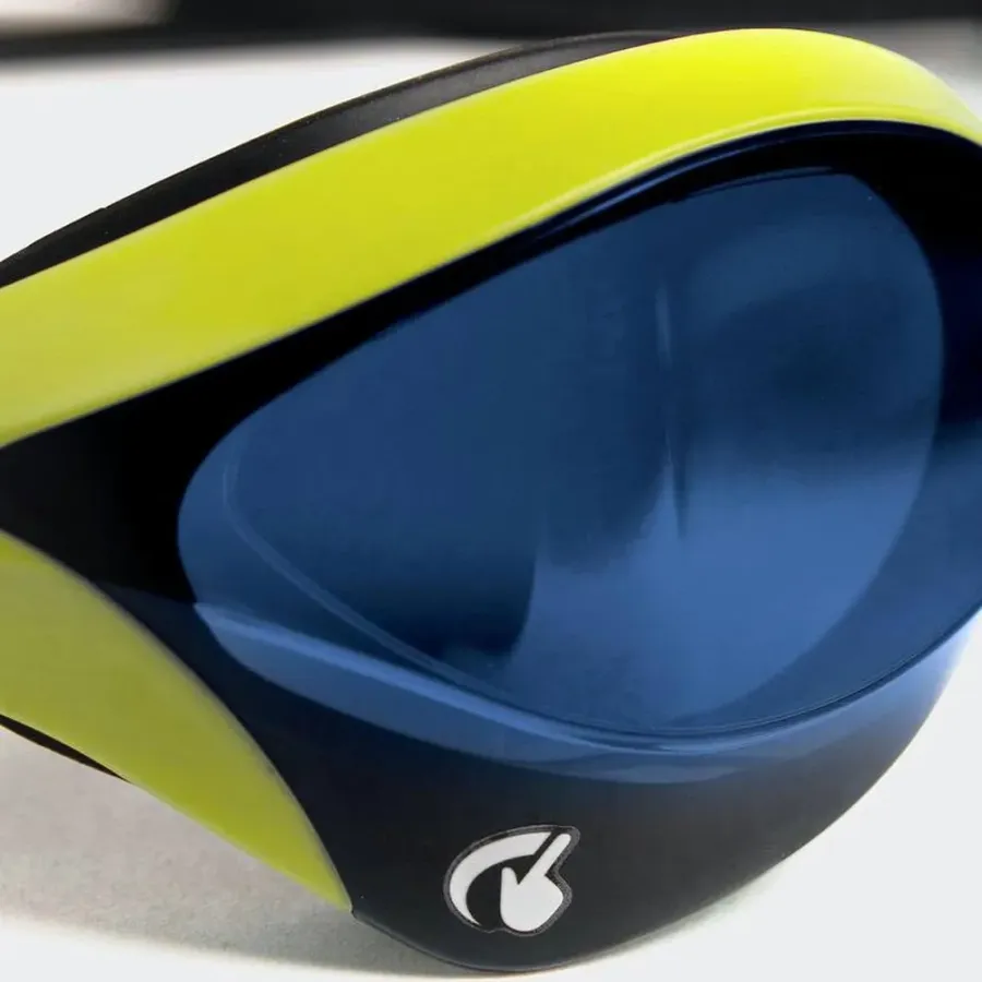Окуляри для плавання Arena Cobra Ultra Swipe 003929-110