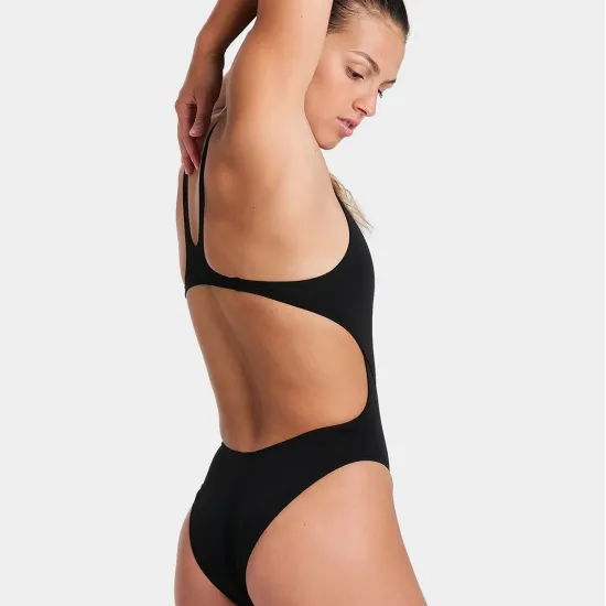 Купальник Arena Team Swimsuit Swim Tech Solid 004763-550