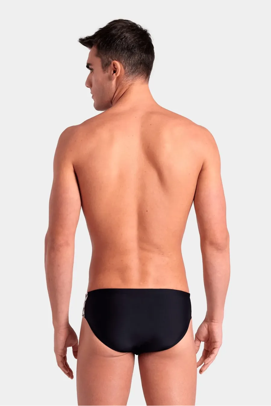 Плавки Arena Icons Swim Briefs Solid 005049-510