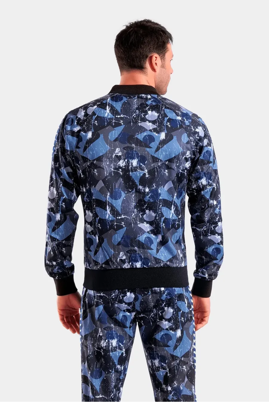Реглан Arena Icons Jacket Relax Iv 005809-157