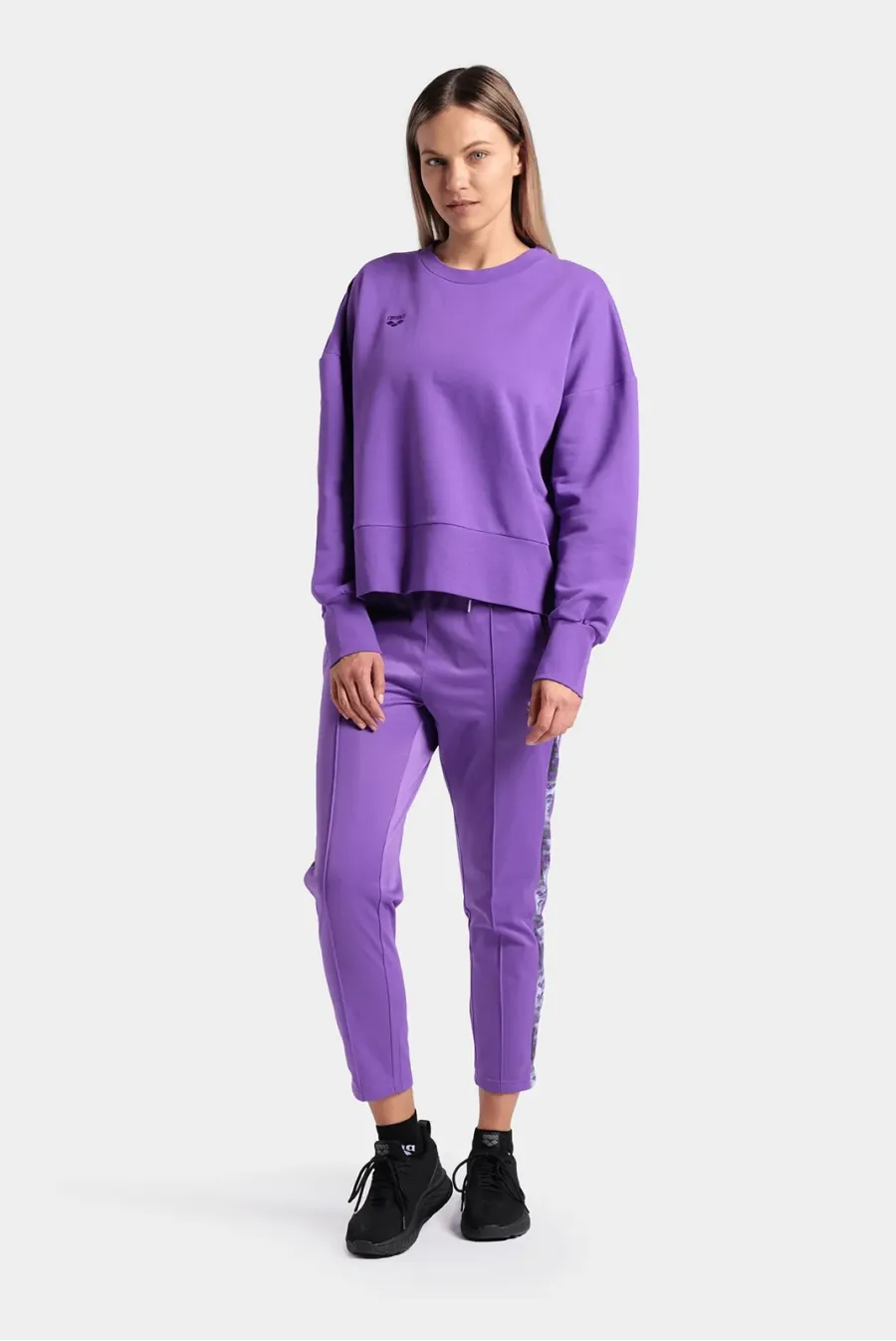 Світшот Arena Oversized Crew Neck 006580-959