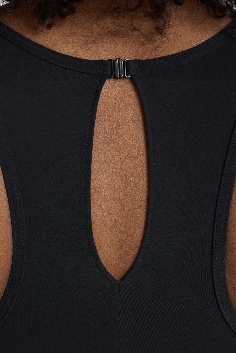 Купальник Arena Mesh Panels Swimsuit Vent Back 006658-500