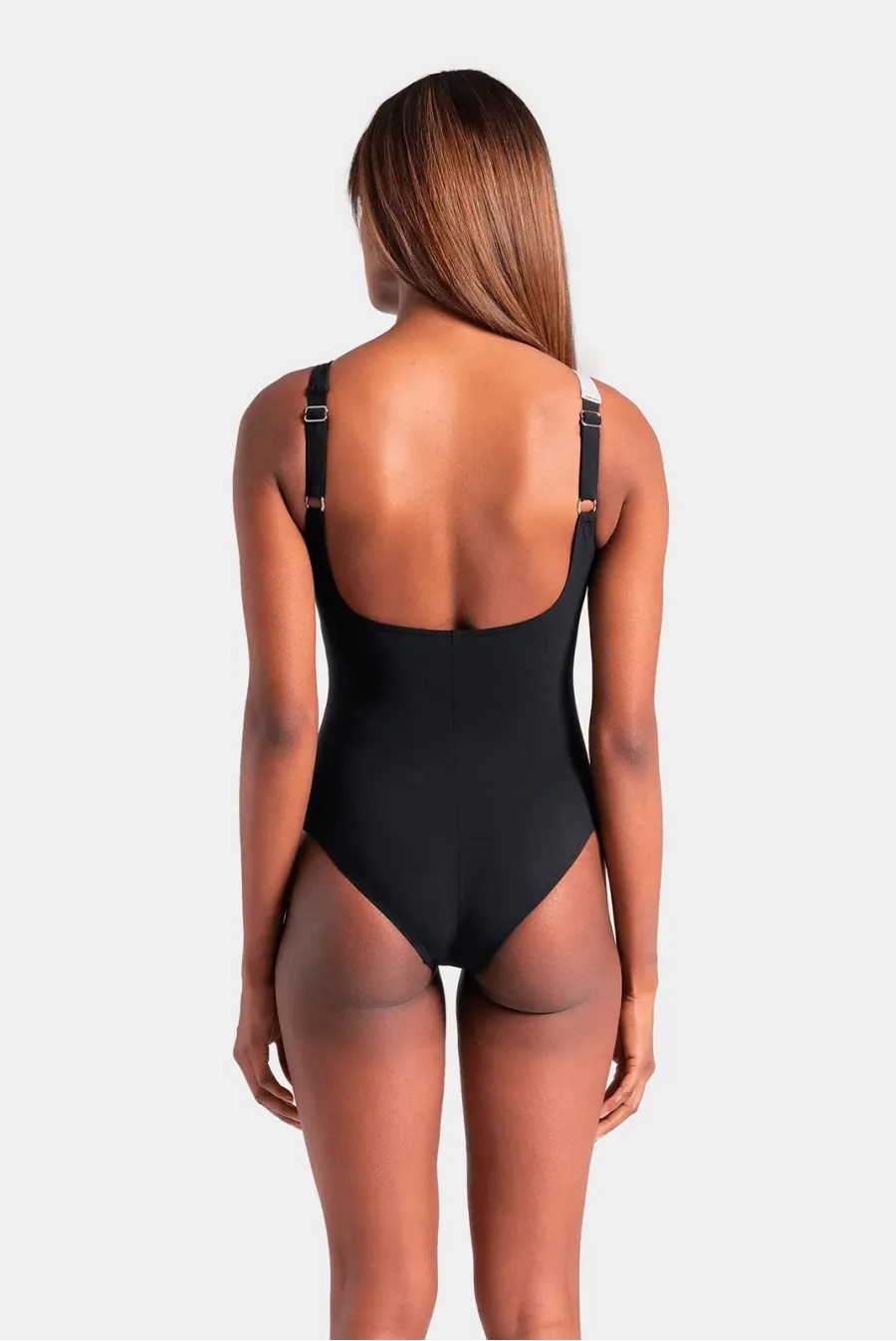 Купальник Arena Swimsuit Liliana U Back C Cup 008126-510