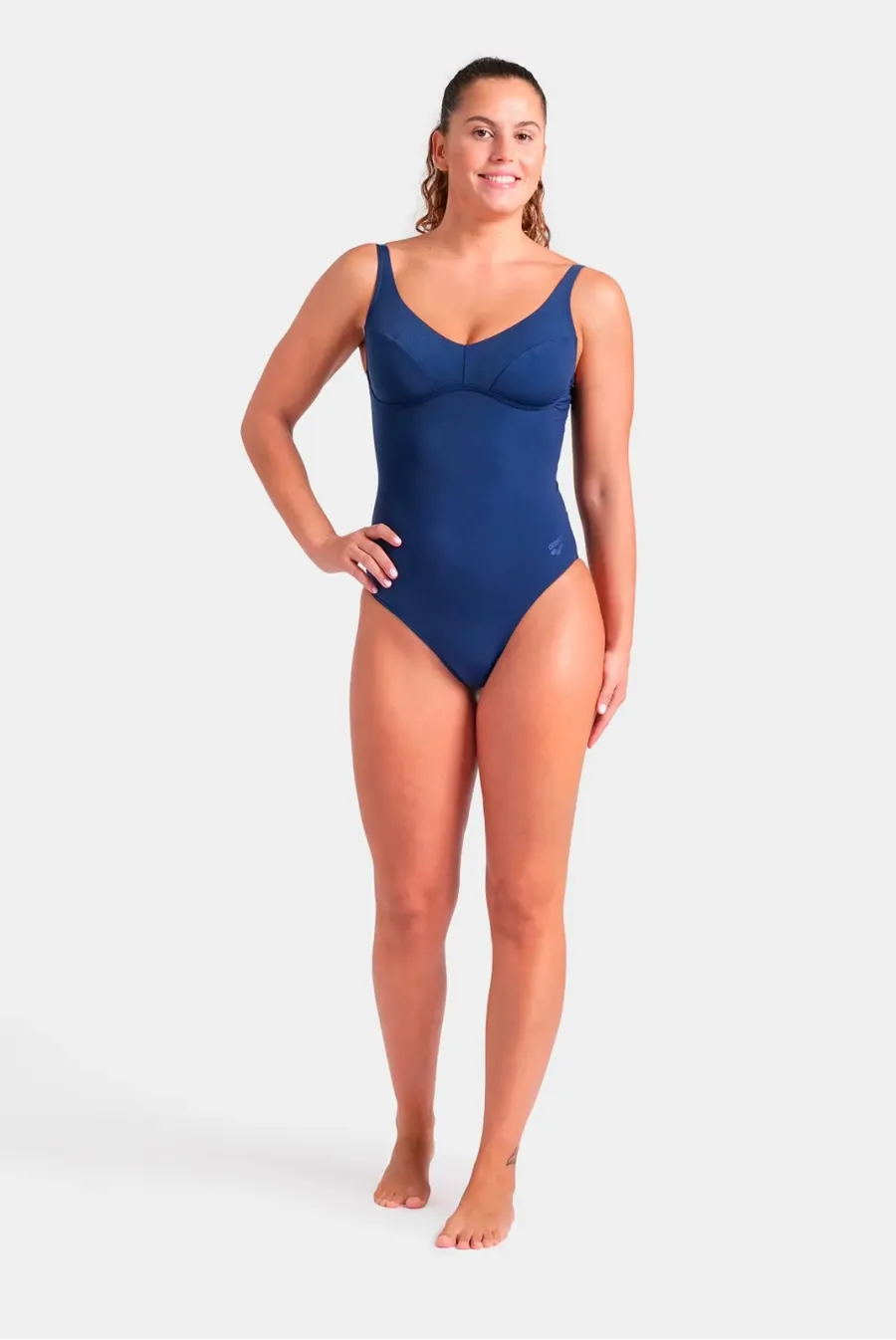 Купальник Arena Swimsuit Victoria U Back Solid 008868-700