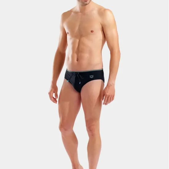 Плавки Arena Solid Swim Briefs 008886-560
