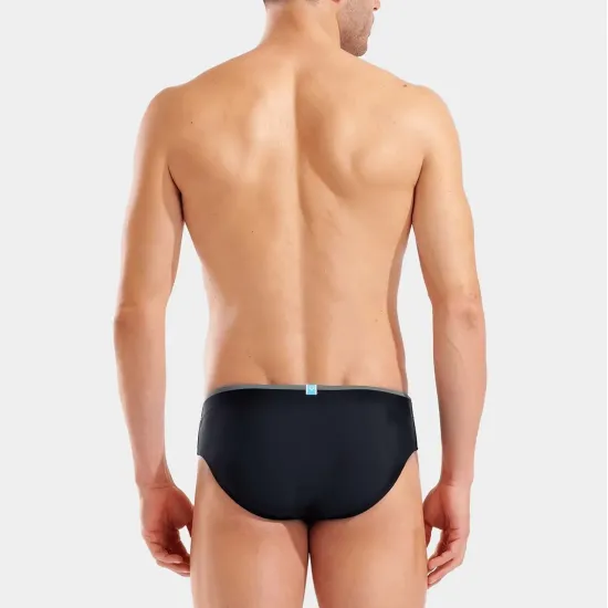 Плавки Arena Solid Swim Briefs 008886-560