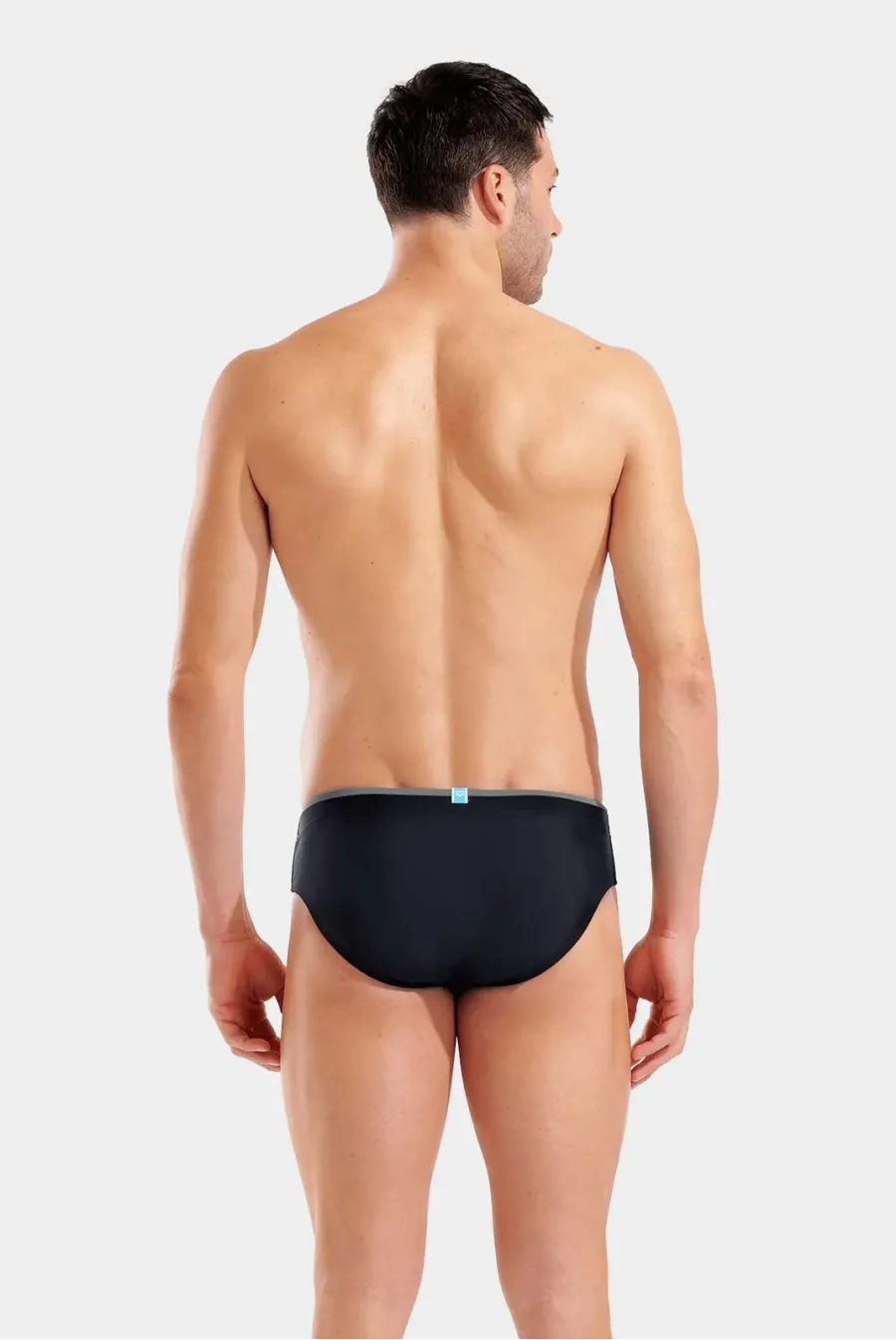 Плавки Arena Solid Swim Briefs 008886-560