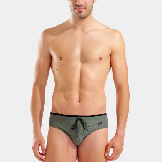 Плавки Arena Solid Swim Briefs 008886-640
