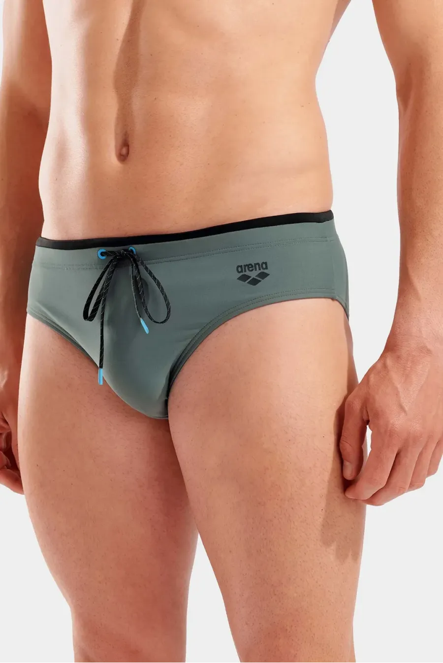 Плавки Arena Solid Swim Briefs 008886-640