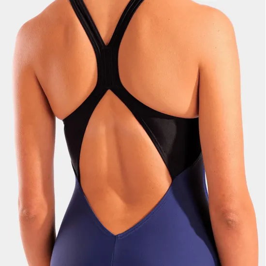 Купальник Arena Dreaming Swimsuit V Back 010182-750
