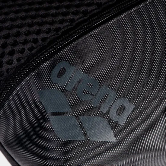 Сумка Arena One Go Pocket Bag 010242-100