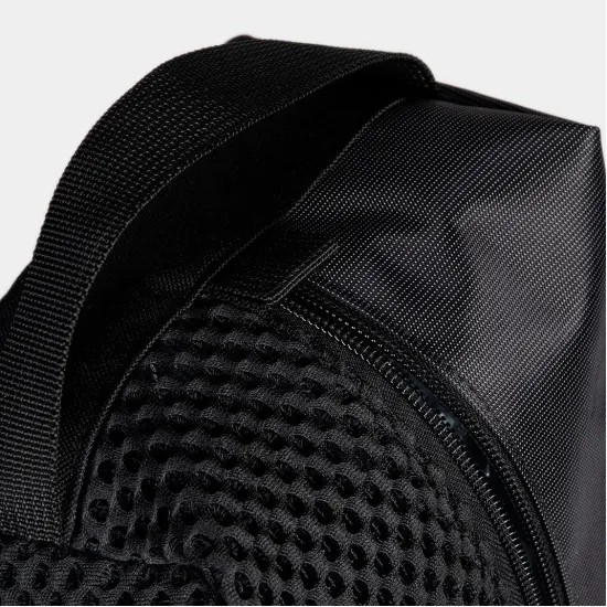 Сумка Arena One Go Pocket Bag 010242-100