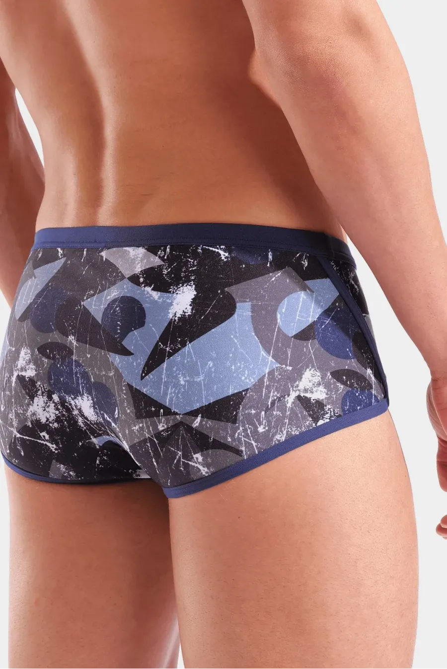 Плавки Arena Scratched Swim Low Waist Short 010293-570