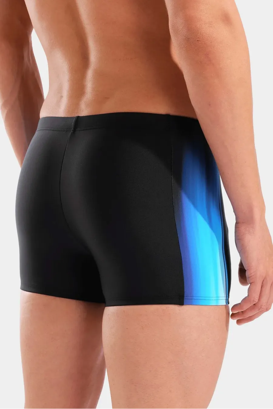 Плавки Arena Light Swim Short 010701-550