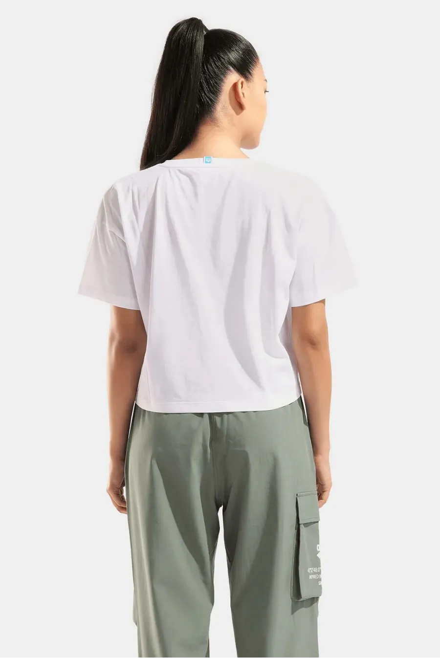 Футболка Arena Graffiti Crop Tee 010975-100