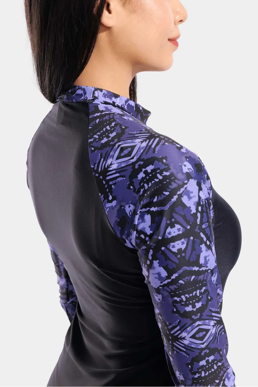 Футболка Arena Swim L/s Rash Vest Allover 011097-590