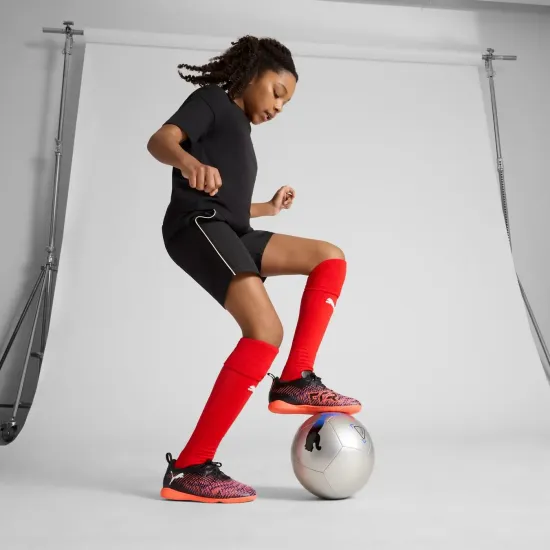 Футзалки Puma Future 8 Play IT 108397-01
