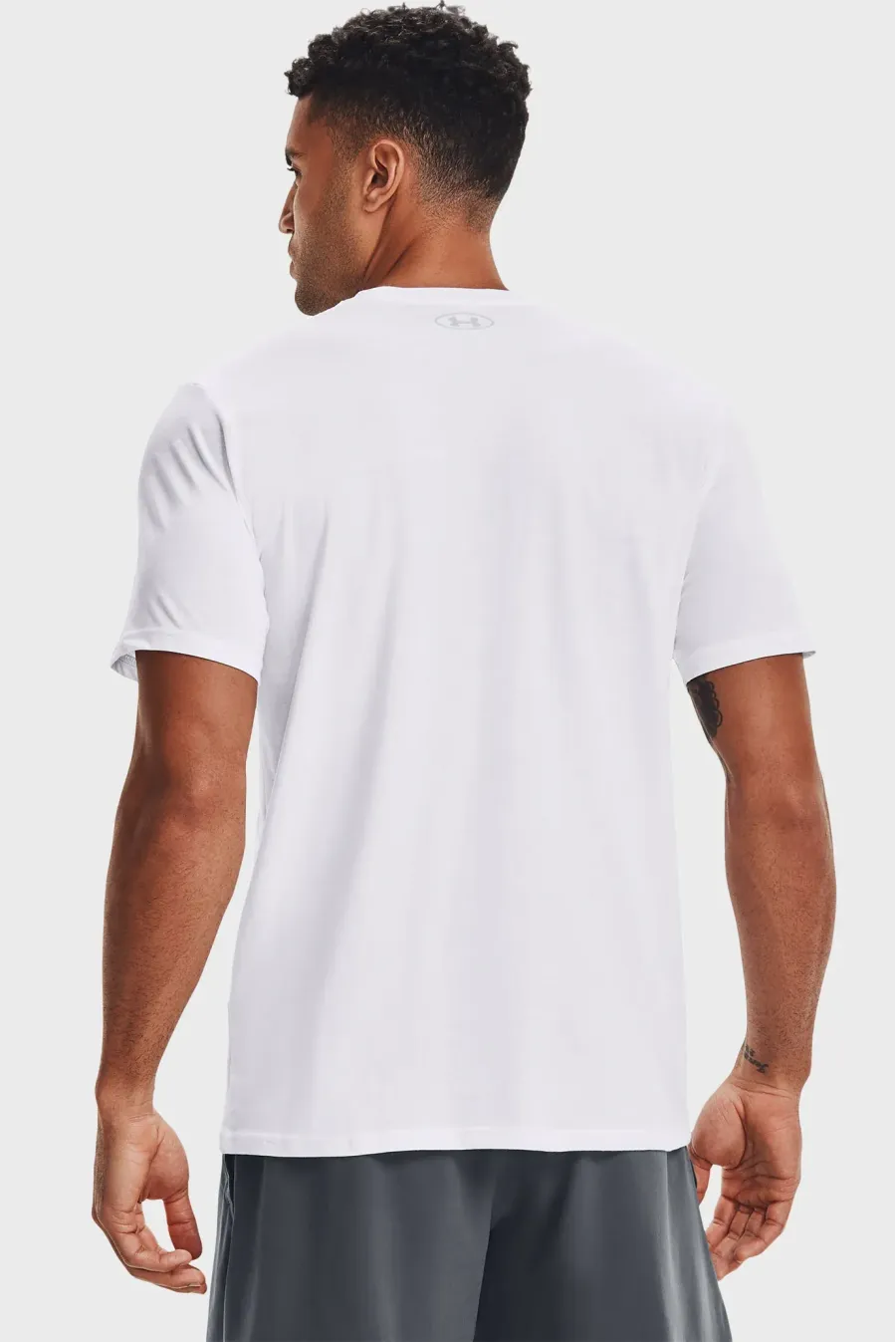Футболка Under Armour Team Issue Wordmark 1329582-100
