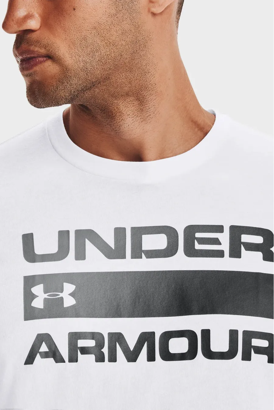 Футболка Under Armour Team Issue Wordmark 1329582-100