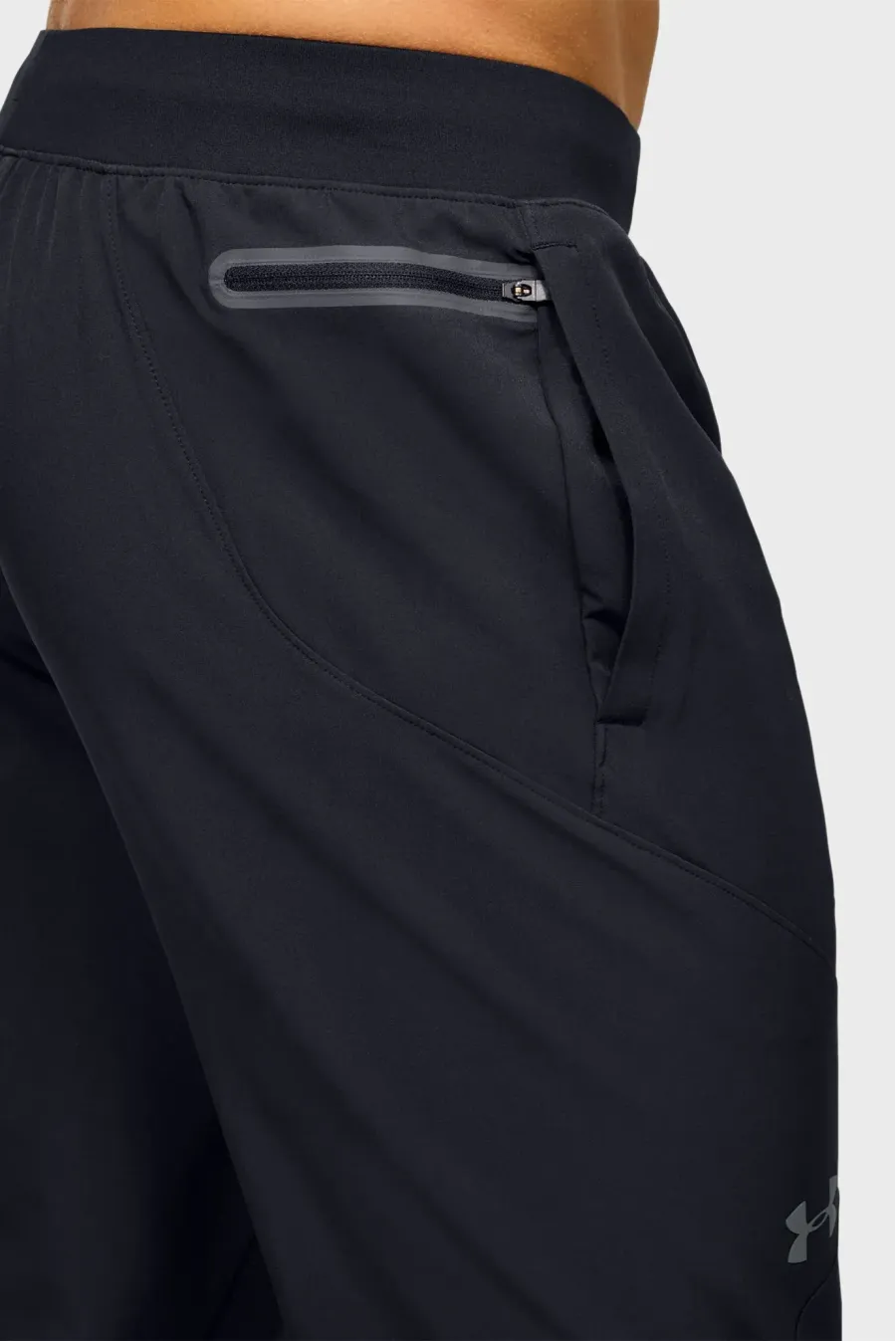 Штани Under Armour Stretch Woven Utility Tapered 1352028-001