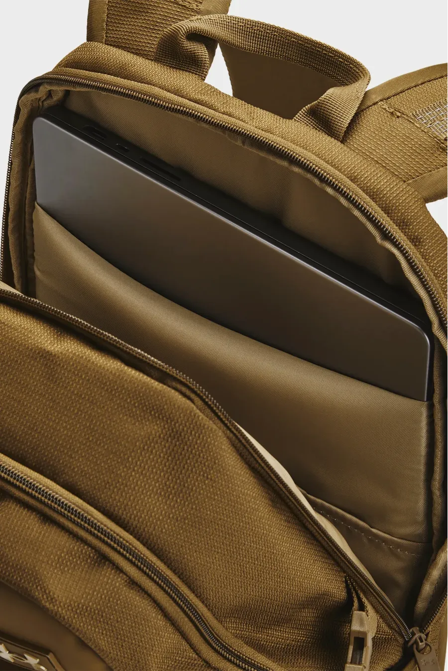 Рюкзак Under Armour Triumph Sport Backpack 1372290-498