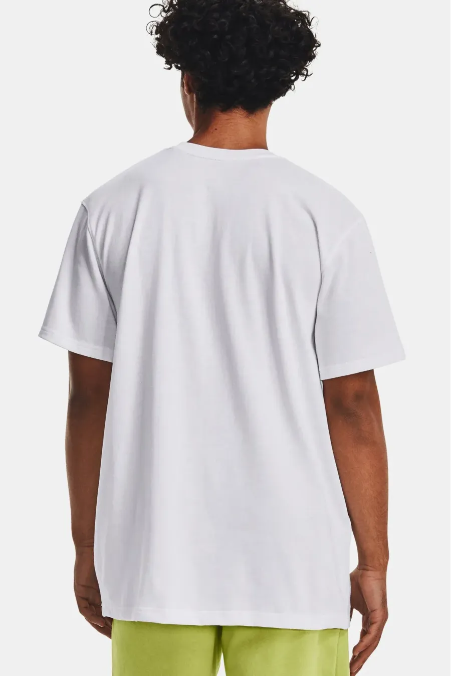 Футболка Under Armour Logo Embroidered Heavyweight 1373997-100