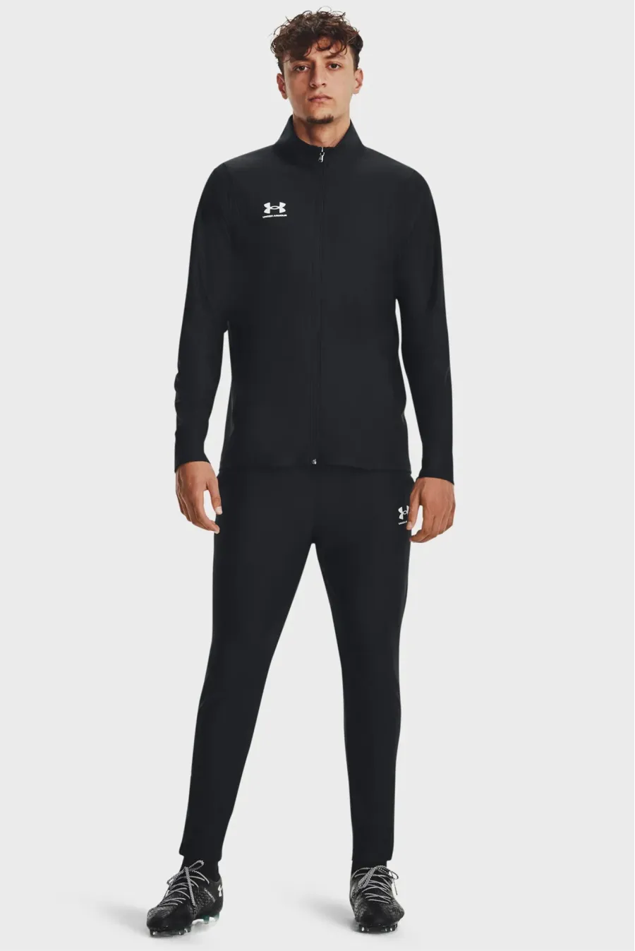 Спортивний костюм Under Armour Kit Challenger 1379592-001