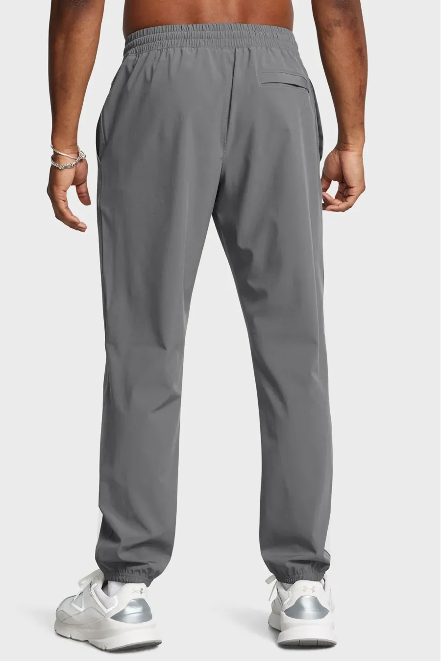 Штани Under Armour Vibe Woven 1386557-025