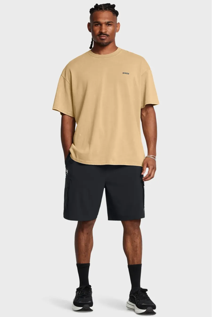 Шорти Under Armour Vibe Woven Cargo 1386560-001