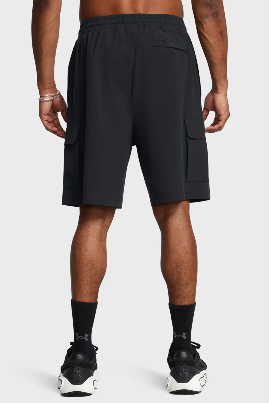 Шорти Under Armour Vibe Woven Cargo 1386560-001