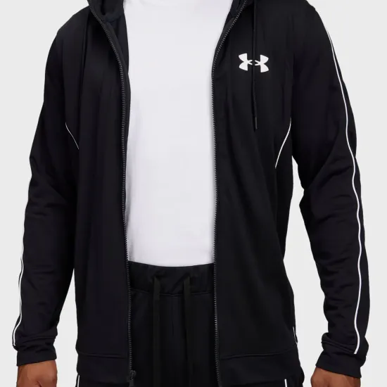 Костюм Under Armour EMEA Tracksuit Novelty 1390152-001