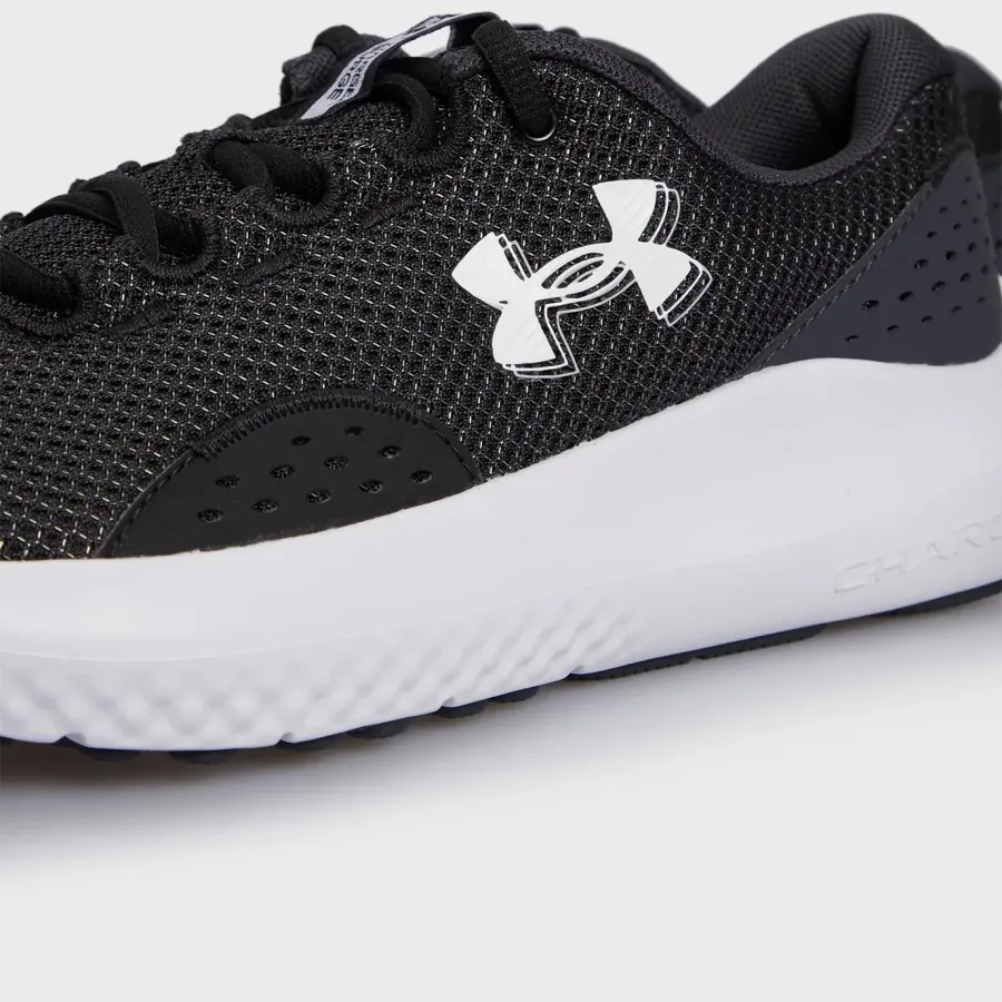 Кросівки Under Armour Surge 4 3027007-001
