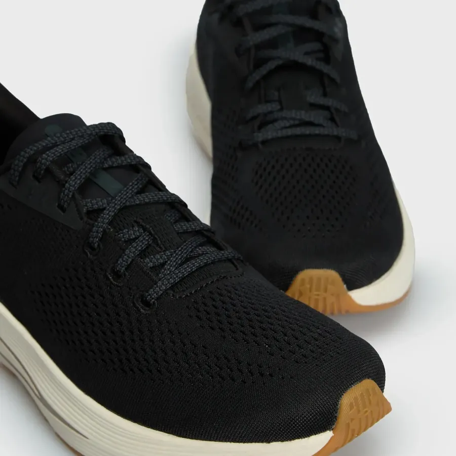 Кросівки Under Armour Sonic 7 3028002-001