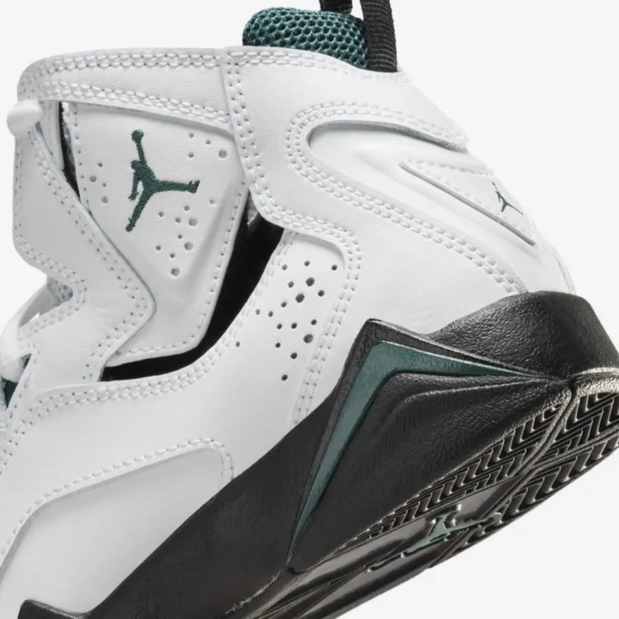 Кросівки Nike Air Jordan True Flight 343795-133