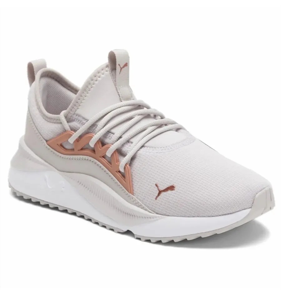 Кросівки Puma Pacer Future Allure Wide Lace Up 390555-20