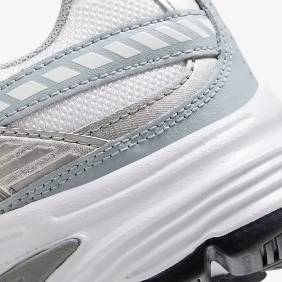 Кросівки Nike Initiator 394053-101