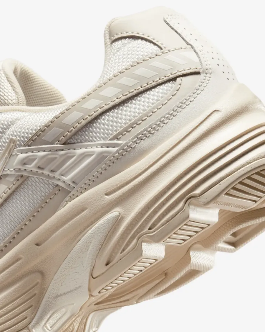 Кросівки Nike Initiator 394053-103