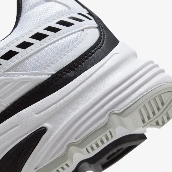 Кросівки Nike Initiator 394055-100