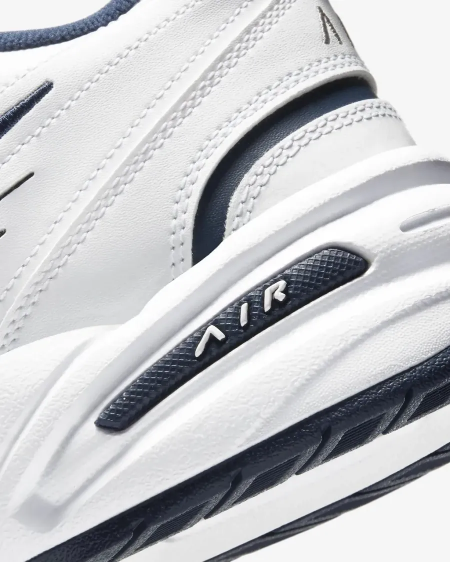 Кросівки Nike Air Monarch IV 415445-102