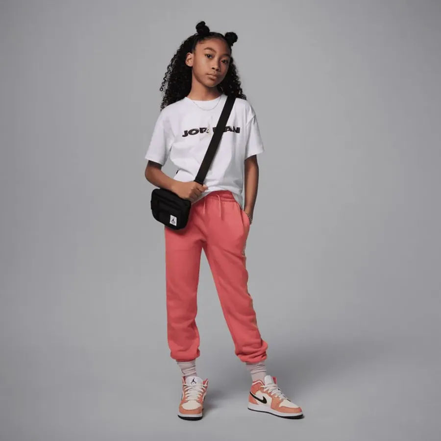 Футболка Nike Air Jordan Crafted Utility 45D715-001