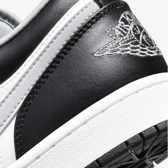 Кросівки Nike Air Jordan 1 Low 553558-040