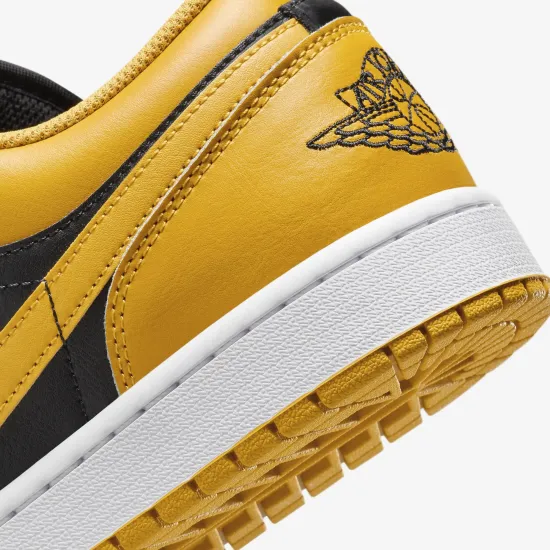 Кросівки Nike Air Jordan 1 Low 553558-072