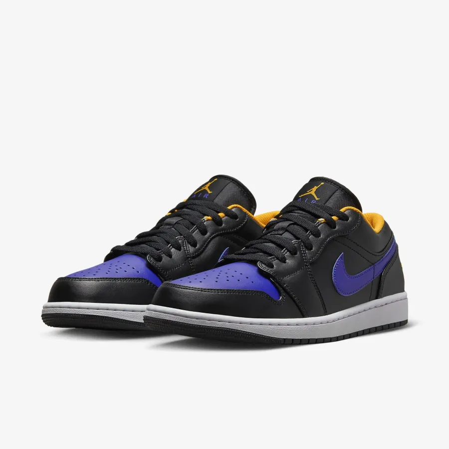 Кросівки Nike Air Jordan 1 Low 553558-075