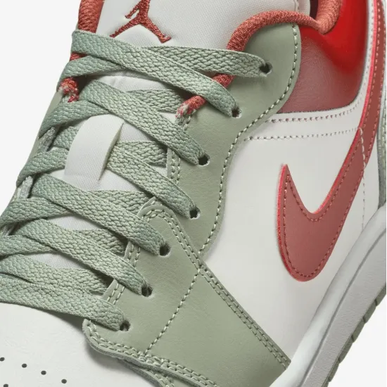 Кросівки Nike Air Jordan 1 Low 553558-133
