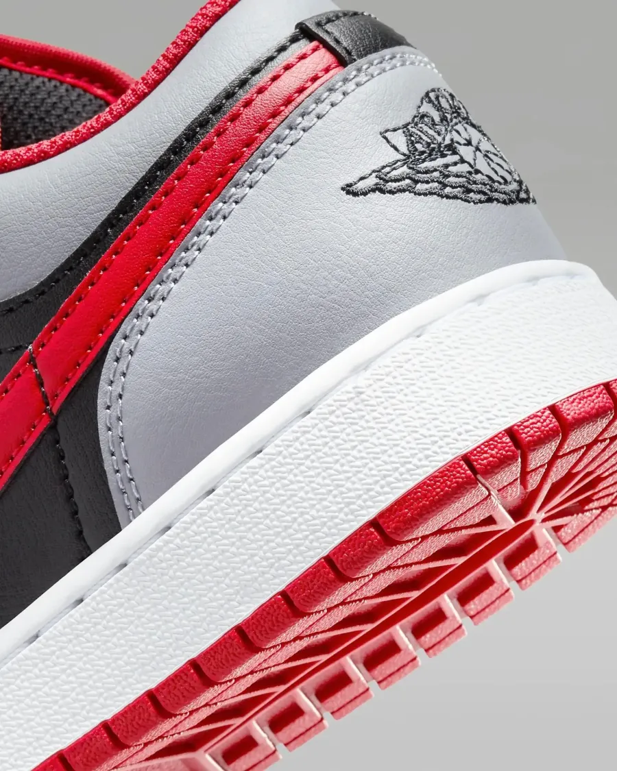 Кросівки Nike Air Jordan 1 Low 553560-060