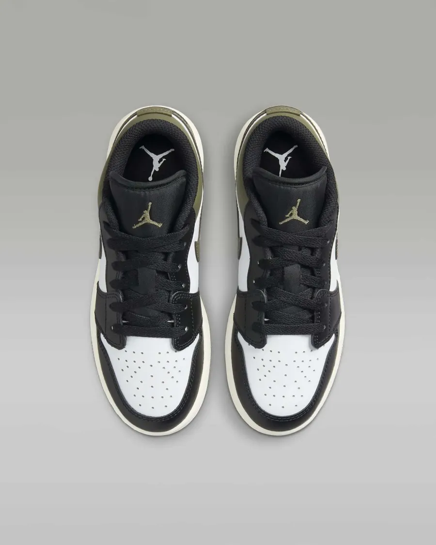 Кросівки Nike Air Jordan 1 Low 553560-092