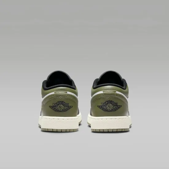 Кросівки Nike Air Jordan 1 Low 553560-092